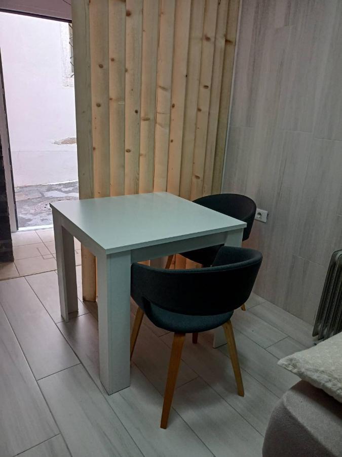 Nice Corner Koper Luaran gambar